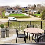 5 Person In Hébergement de vacances